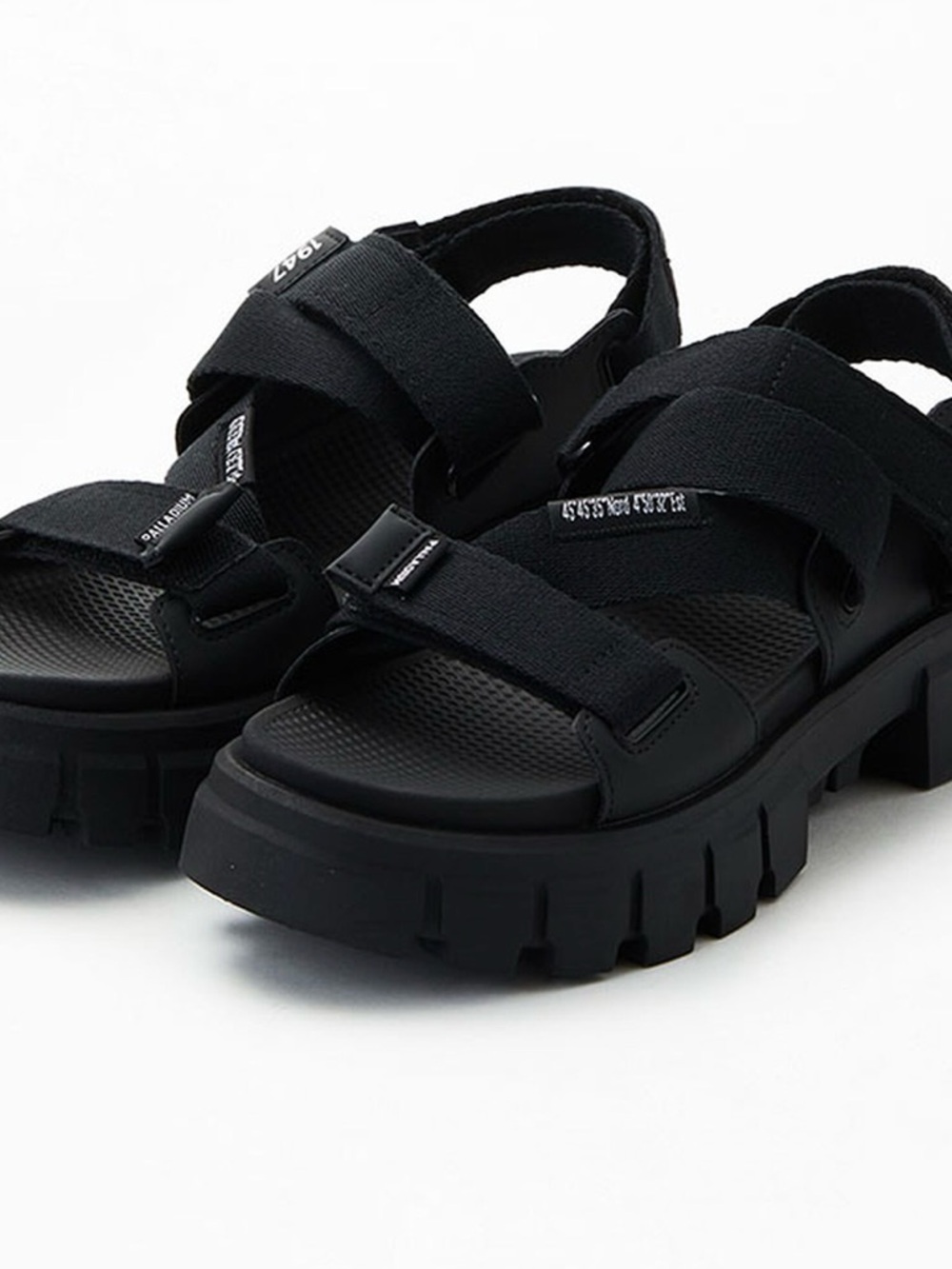 Palladium Women's Revolt Mono Sandals Size 8 Black